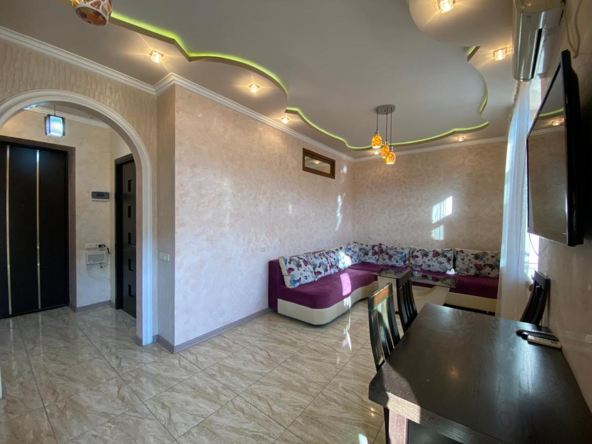 Amiryan Street 1 Bedroom Deluxe Apartment With Balcony Am104 Erevan Exterior foto