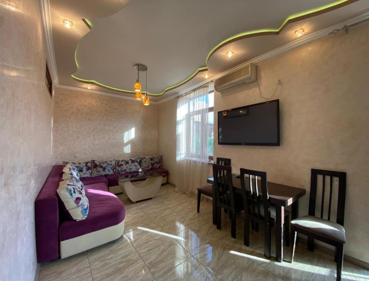 Amiryan Street 1 Bedroom Deluxe Apartment With Balcony Am104 Erevan Exterior foto