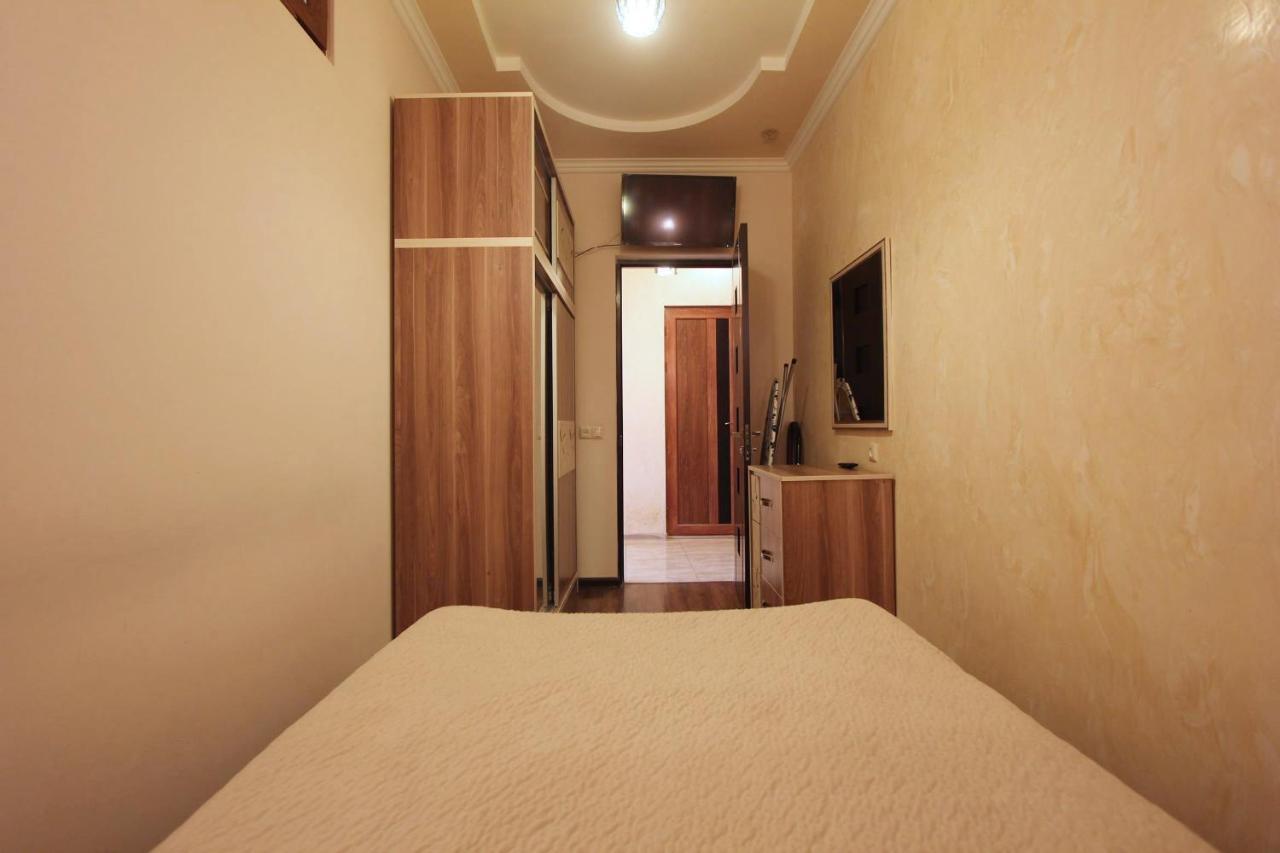 Amiryan Street 1 Bedroom Deluxe Apartment With Balcony Am104 Erevan Exterior foto